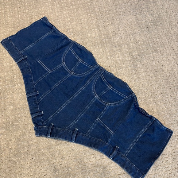 Medium Wash Denim Corset Top | Strapless & Chic - Picture 6 of 7